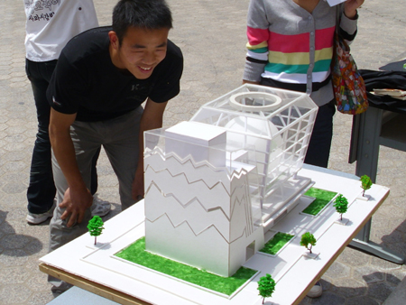 河南大學(xué)舉辦世博會(huì)模型展