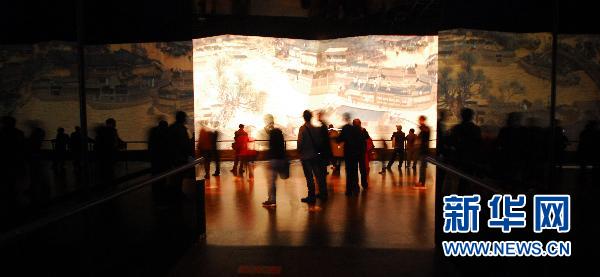 世博會中國館續展首日場面火爆