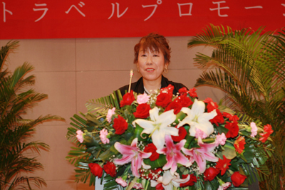 日本山梨縣來安徽省“叫賣”富士山