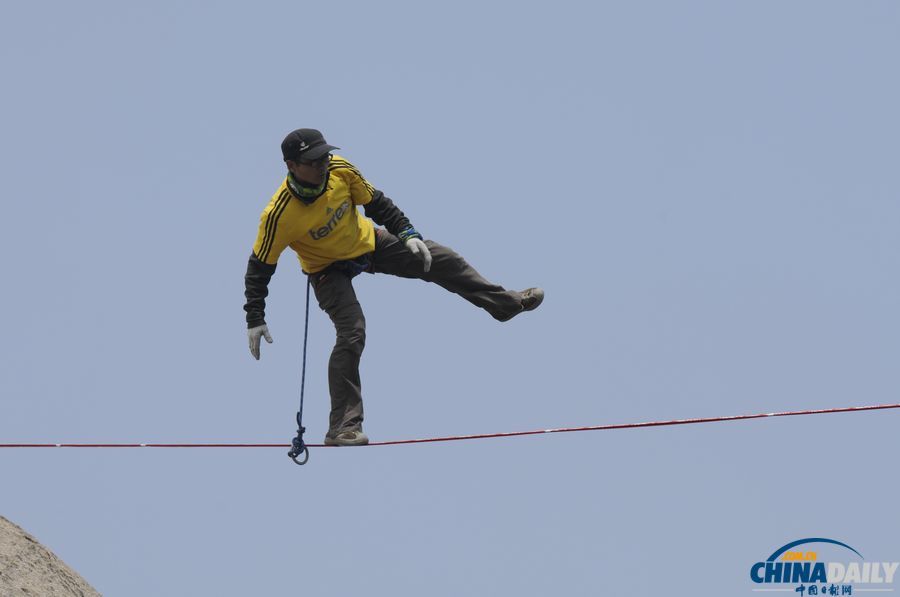 九仙山頂的王者爭奪戰：扁帶王陳暉成功挑戰700米破紀錄