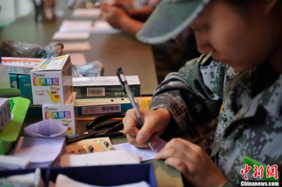 維C銀翹片在港遭預警 藥品市場監管再遭質疑