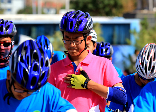 10多個(gè)國(guó)家和地區(qū)的281名青少年喜聚金昌開(kāi)展生存訓(xùn)練營(yíng)活動(dòng)