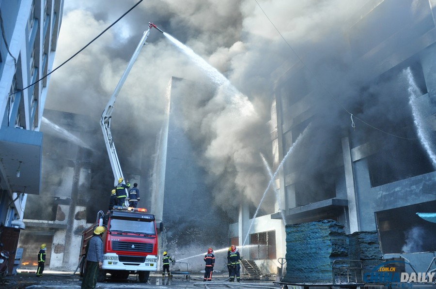 浙江永嘉一游樂設(shè)備公司發(fā)生火災(zāi)