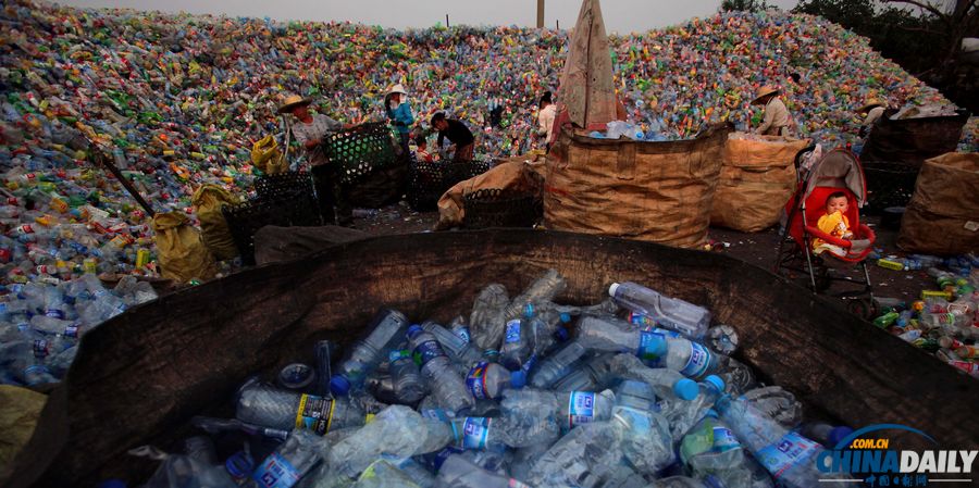 探訪北京郊外“廢品村”