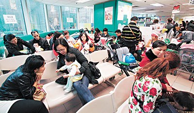 去年“雙非”非法赴港產子最高被判刑15個月