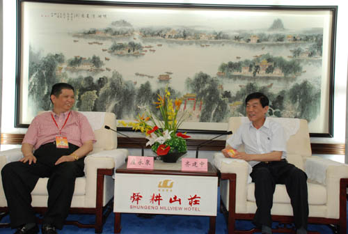 菲律賓中國商會總會代表團赴濟南 考察高新產業