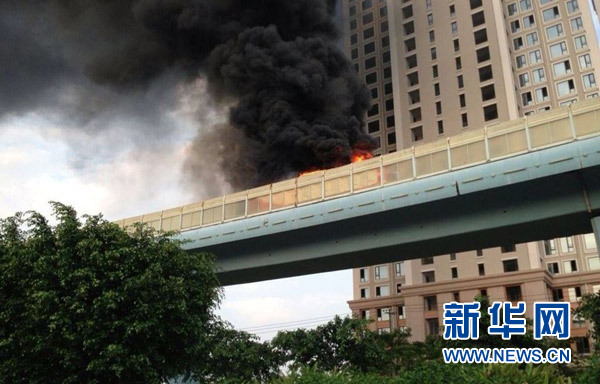 廈門BRT公車起火造成至少20人死亡