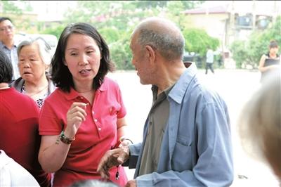 中國城鎮居民享80%醫療資源 農民僅能依靠村醫