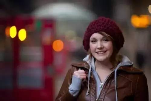 為什么嘴上說打斷你的腿，其實是在祝福對方？