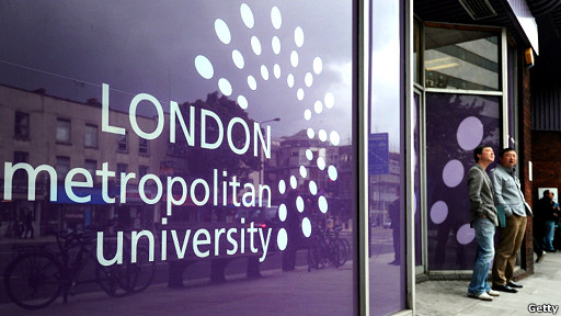 執(zhí)照被吊銷(xiāo) 都會(huì)大學(xué)或狀告政府