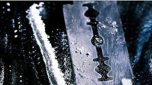 英大學(xué)生“應(yīng)邀”參與毒品試驗