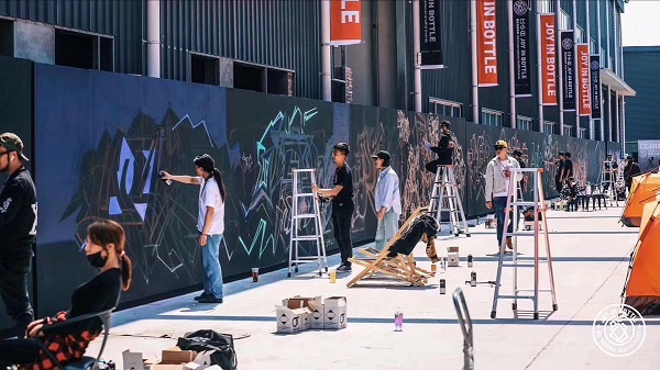 Bringing <EM>baijiu</EM> to young people