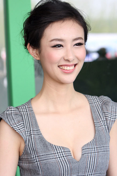 足球?qū)氊惈F獸現(xiàn)身車展