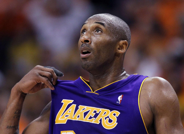 NBA：科比36分難救湖人 斯塔德邁爾42分太陽奏凱