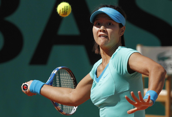 法網(wǎng)：費(fèi)德勒三盤(pán)橫掃 穆雷逆轉(zhuǎn)加斯奎特