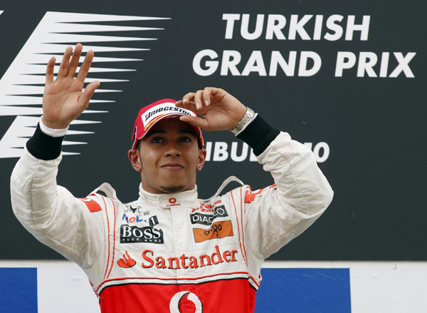 F1土耳其站紅牛內斗自殘 漢密爾頓首勝邁凱輪