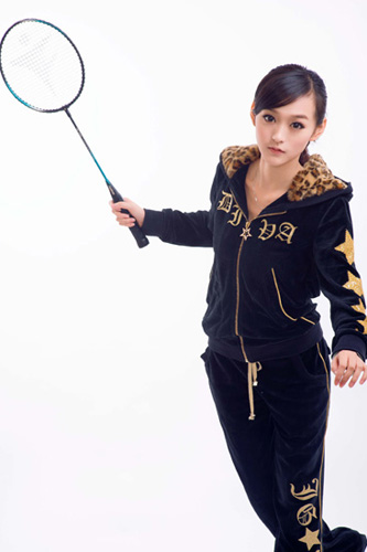 “小周迅”扮羽球寶貝