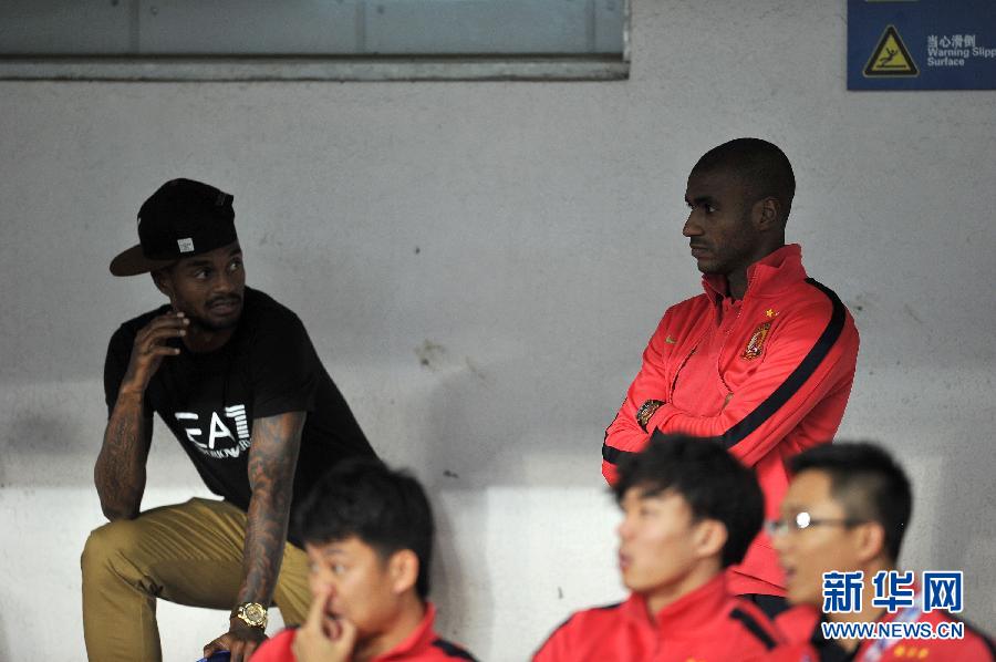 亞冠：里皮臨陣換兵演神奇 恒大破全北主場(chǎng)首擒韓