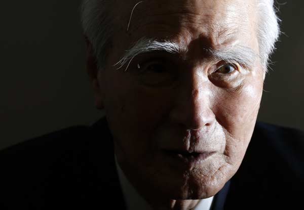 Japan ex-PM says Abe risks alienating neighbours if he dilutes apology